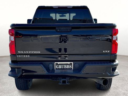 Used 2022 Chevrolet Silverado 2500 LTZ w/ Z71 Chrome Sport Edition image 6
