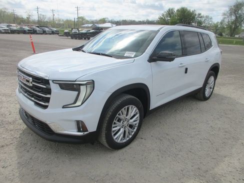 New 2026 GMC Acadia Elevation w/ Elevation Premium Package AWD/4WD image 10