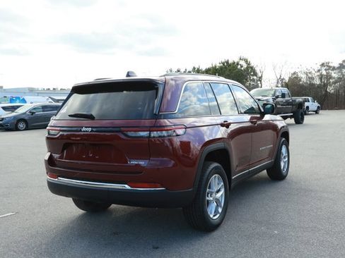 New 2025 Jeep Grand Cherokee Laredo X image 6