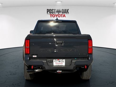New 2026 Toyota Tacoma TRD Off-Road image 6