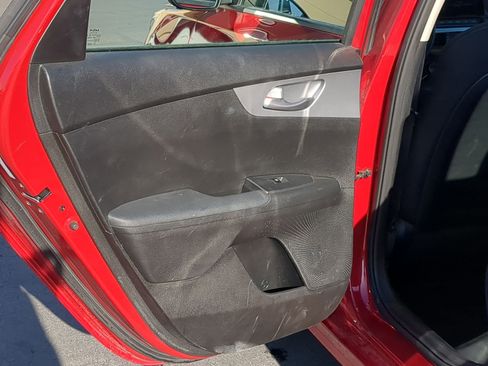 Used 2023 Kia Forte LXS w/ LXS Technology Package image 28