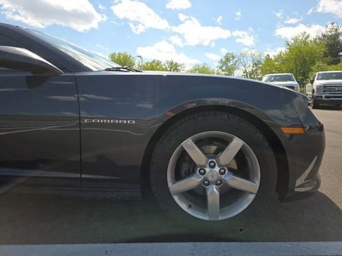 Used 2015 Chevrolet Camaro LT w/ Rear Vision Package RWD image 4