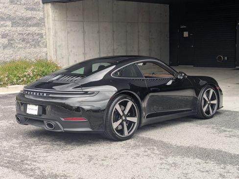 Used 2025 Porsche 911 Carrera S image 9