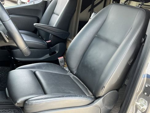 Used 2020 Mercedes-Benz Sprinter 3500 image 16