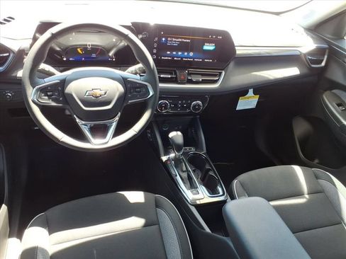 New 2026 Chevrolet TrailBlazer LT w/ Convenience Package FWD image 21