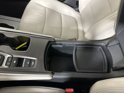 Used 2019 Honda Accord Touring image 20