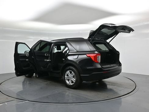 Certified 2022 Ford Explorer XLT image 35