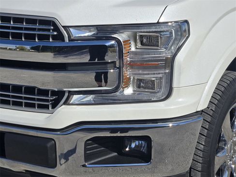 Used 2020 Ford F150 Lariat w/ Equipment Group 502A Luxury image 7