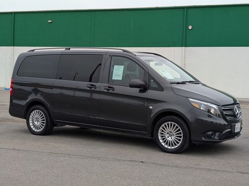 Used 2021 Mercedes-Benz Metris Passenger w/ Premium Safety Package image 1