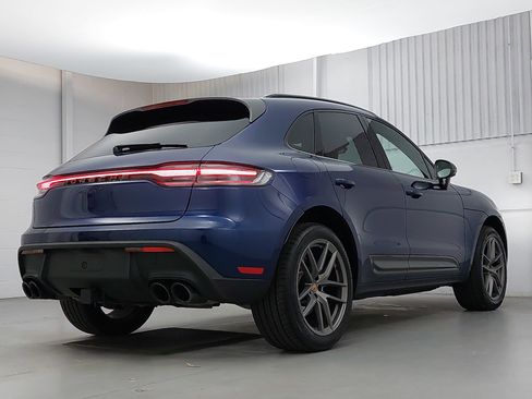 Used 2025 Porsche Macan Turbo image 7
