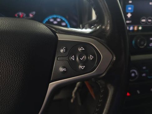Used 2019 Chevrolet Colorado LT w/ LT Convenience Package AWD/4WD image 16