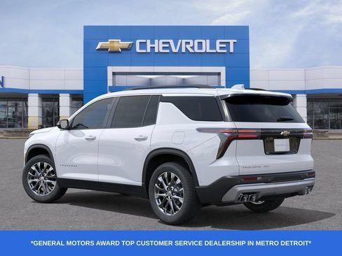 New 2026 Chevrolet Traverse LT w/ Sun and Wheel Package AWD/4WD image 4