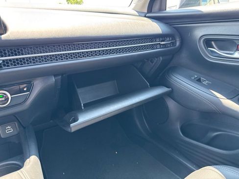 Certified 2024 Honda HR-V EX-L image 22