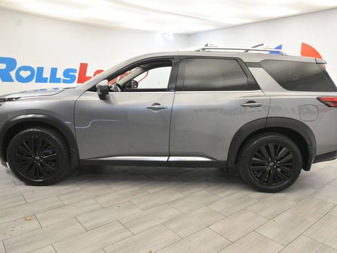 Used 2022 Nissan Pathfinder Platinum w/ Cargo Package image 2