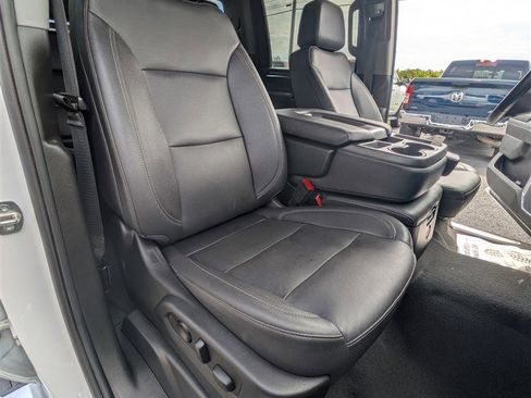 Used 2024 Chevrolet Silverado 2500 LTZ AWD/4WD image 20