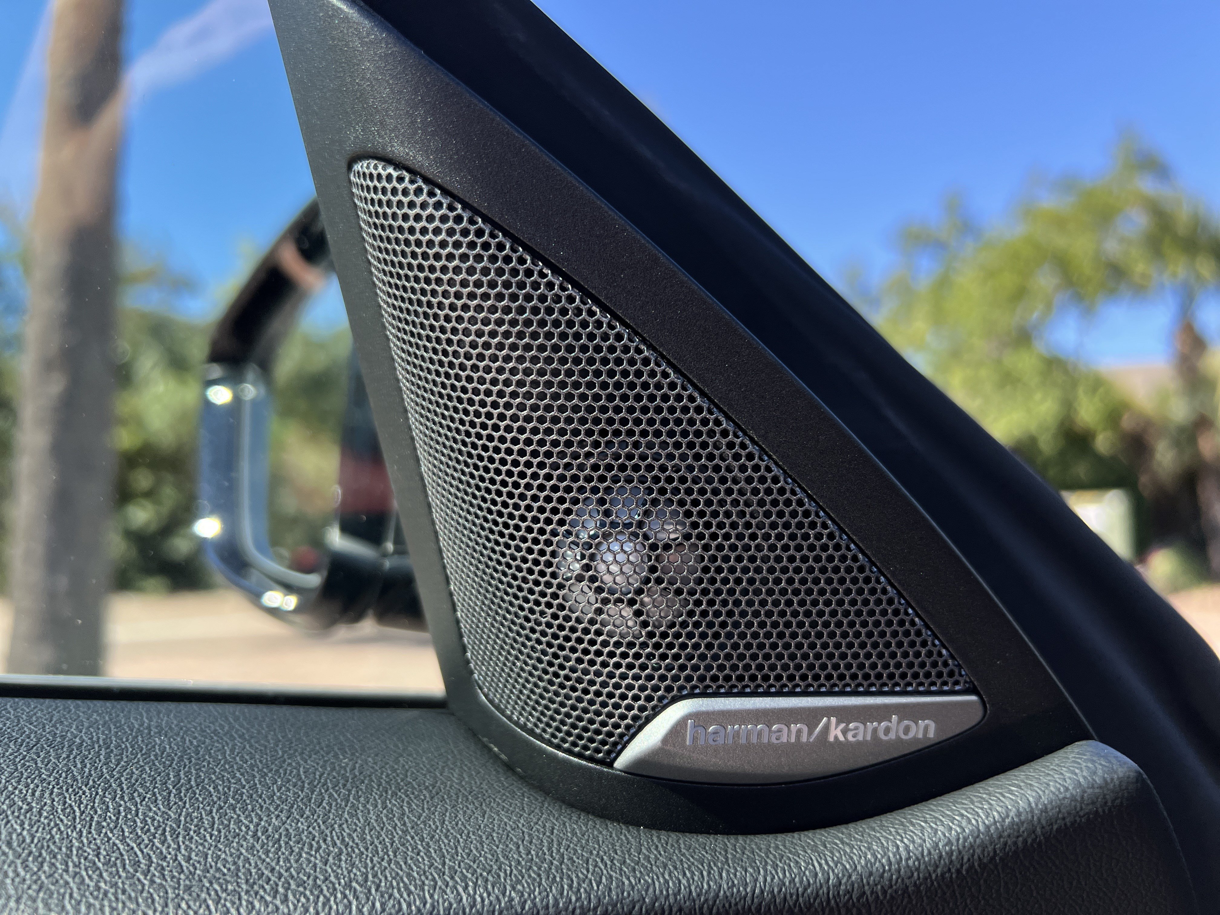 Certified 2026 BMW 430i Convertible RWD image 35