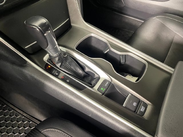 Used 2019 Honda Accord Sport image 9
