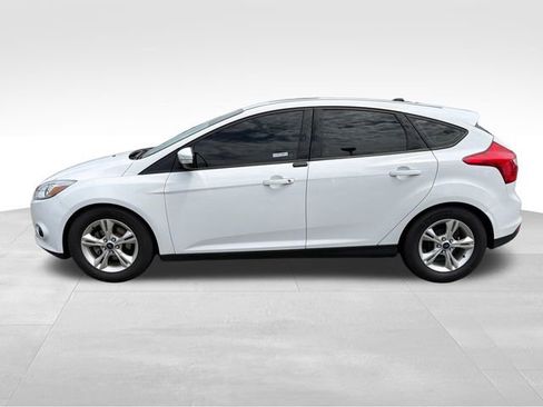Used 2013 Ford Focus SE FWD image 4