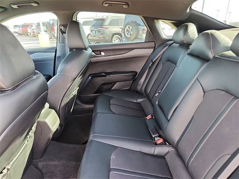 Used 2022 Kia K5 GT-Line image 9
