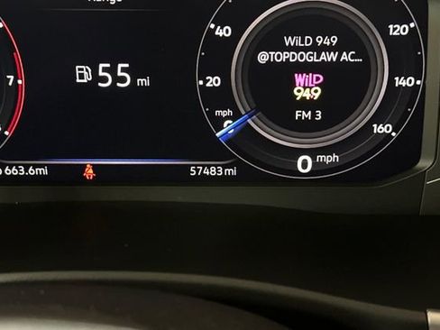 Certified 2022 Volkswagen Atlas Cross Sport SE image 32