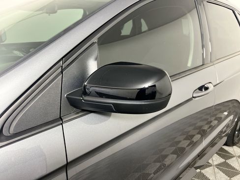 Used 2024 Ford Edge SE w/ Black Appearance Package image 12