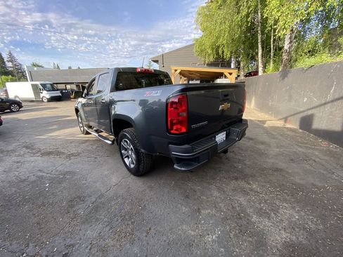 Used 2015 Chevrolet Colorado Z71 AWD/4WD image 4