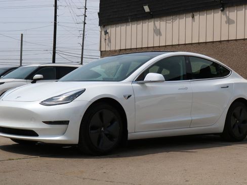 Used 2019 Tesla Model 3 Long Range AWD/4WD image 15