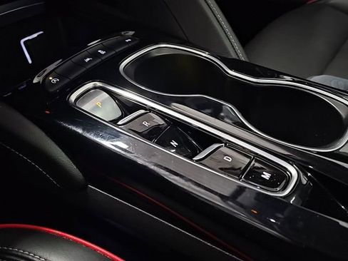 Used 2023 Buick Envision Essence w/ Sport Touring Package image 16