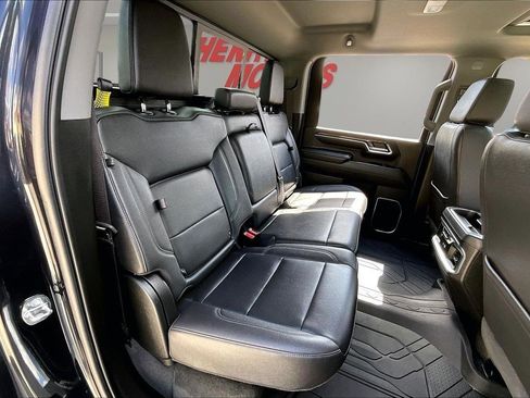 Used 2024 Chevrolet Silverado 3500 LTZ w/ LTZ Premium Package AWD/4WD image 27
