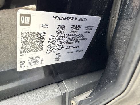 Used 2025 GMC Yukon Denali AWD/4WD image 48