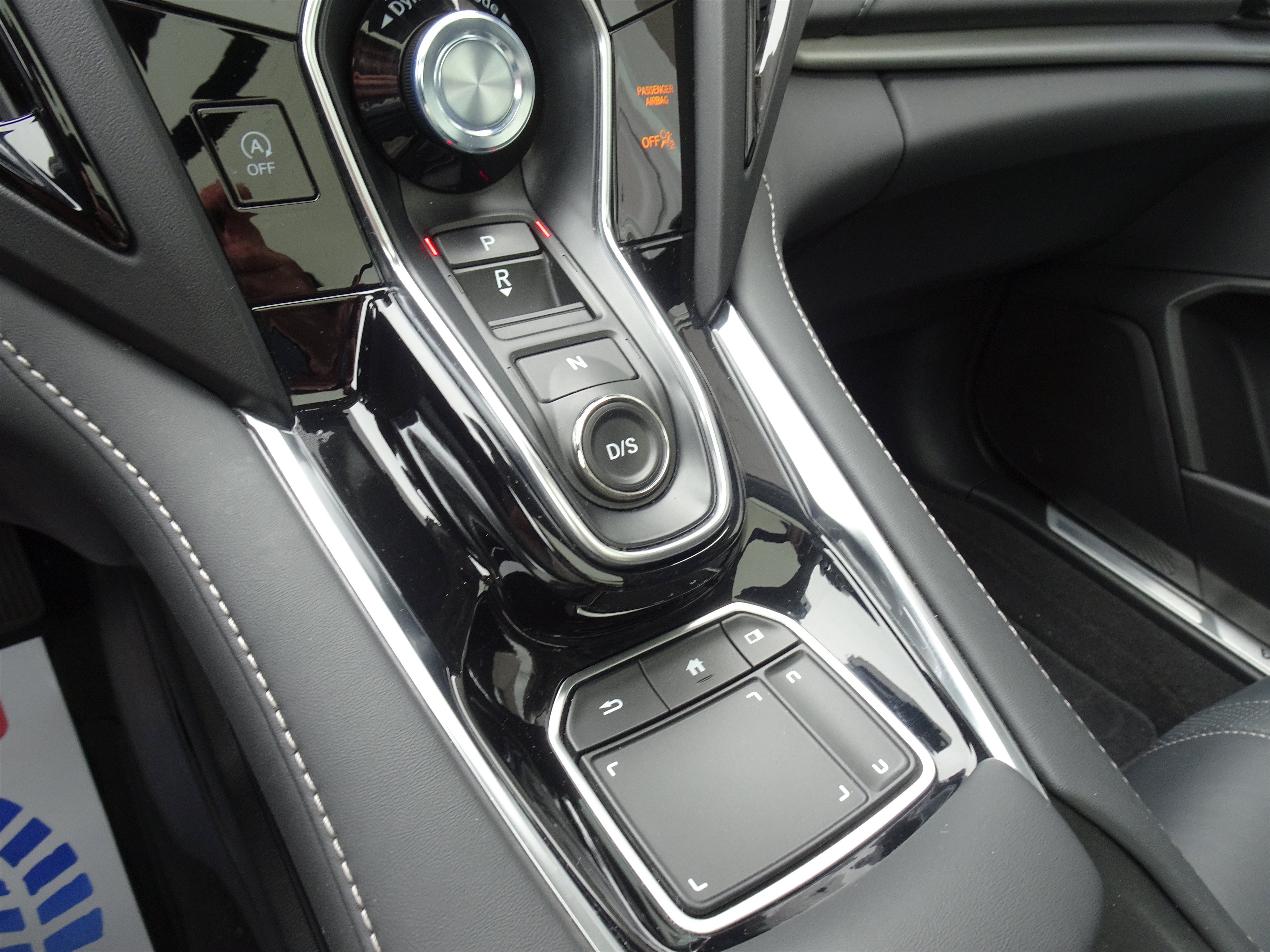 Used 2023 Acura RDX w/ Technology Package AWD/4WD image 17