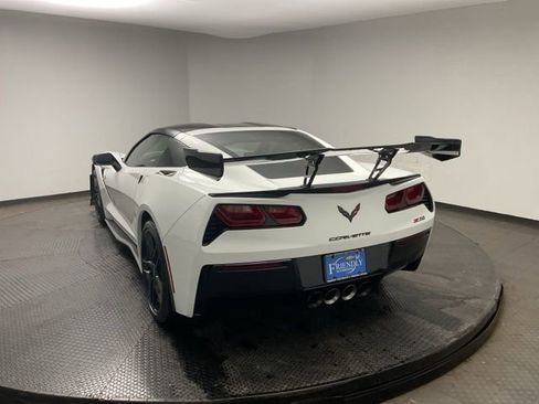 Certified 2015 Chevrolet Corvette Stingray Z51 w/ 2LT Preferred Equipment Group image 5