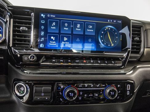 Used 2024 Chevrolet Silverado 1500 ZR2 w/ Technology Package image 22