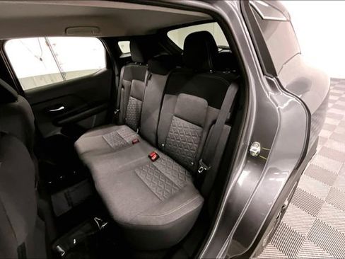 New 2026 Nissan Kicks SV image 11