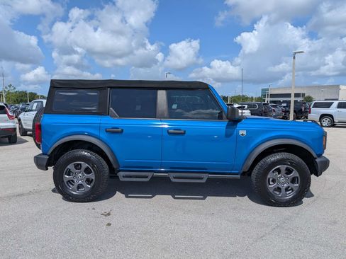 Used 2023 Ford Bronco Big Bend AWD/4WD image 4