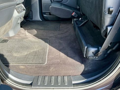 Used 2021 Ford F150 Lariat image 29