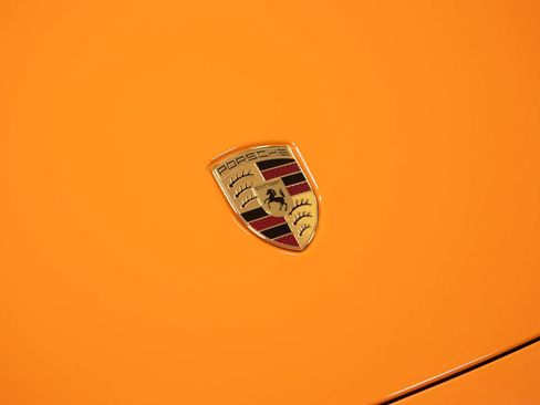 Certified 2025 Porsche Taycan 4S AWD/4WD image 17