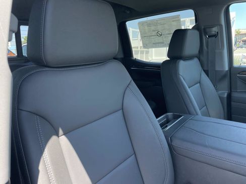 New 2026 GMC Sierra 1500 Elevation w/ Elevation Premium Package AWD/4WD image 28