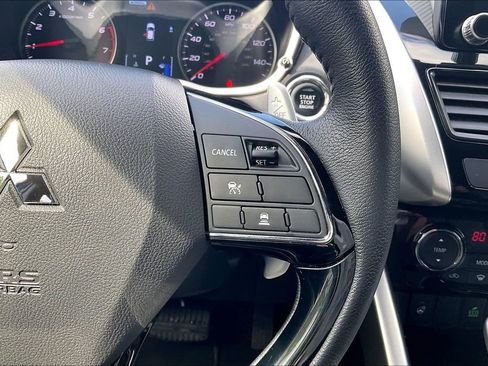 Used 2025 Mitsubishi Eclipse Cross SEL AWD/4WD image 18