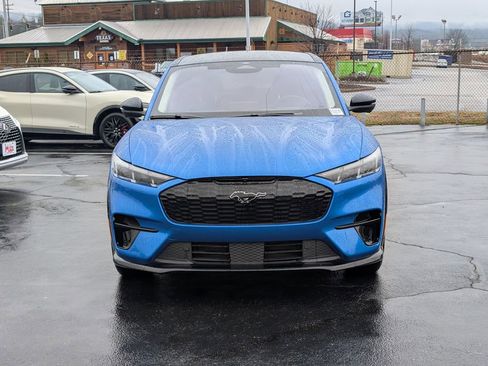 Used 2025 Ford Mustang Mach-E Premium w/ Sport Appearance Package image 7