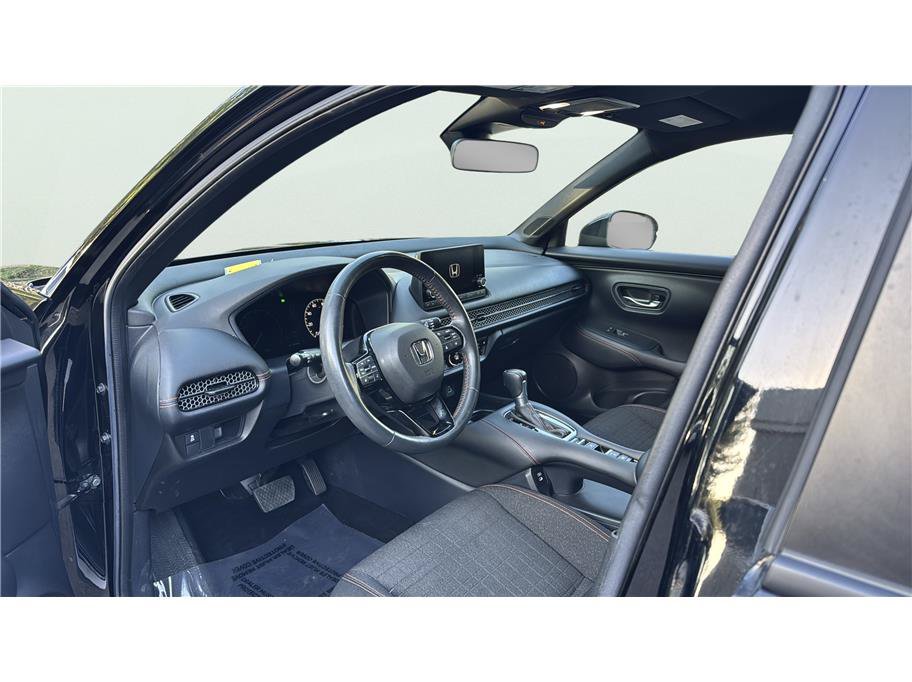 Used 2024 Honda HR-V Sport image 9