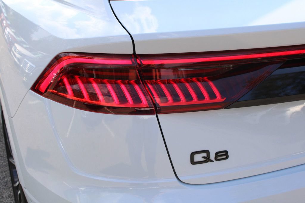 Used 2021 Audi Q8 Premium Plus AWD/4WD image 12