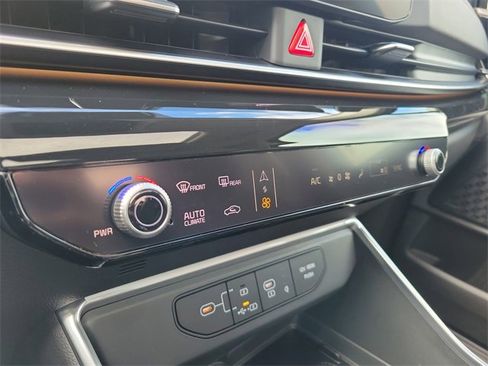 New 2026 Kia Carnival SX Prestige image 28