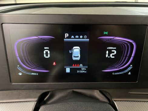 Used 2023 Kia Sportage LX image 19