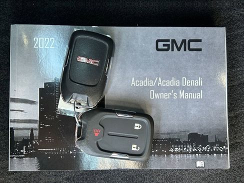 Used 2022 GMC Acadia SLE FWD image 21