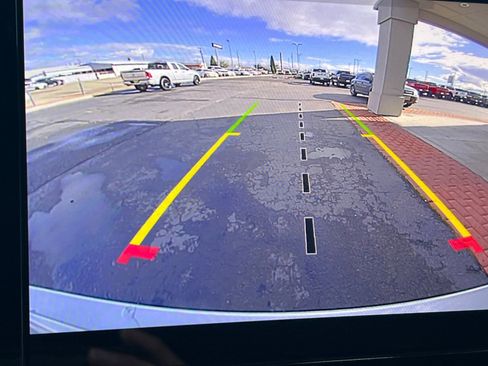 New 2025 Jeep Grand Cherokee Altitude image 17