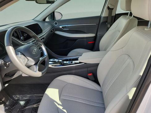 Used 2023 Hyundai Sonata Limited FWD image 16