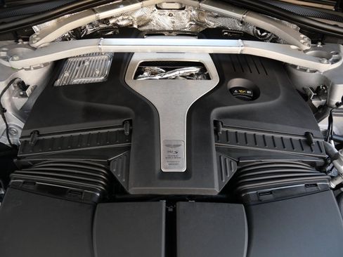 New 2026 Aston Martin DBX S image 25