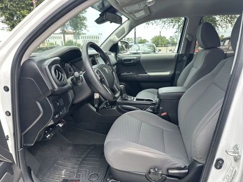 Used 2023 Toyota Tacoma SR AWD/4WD image 16