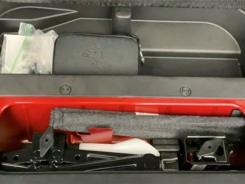 Used 2023 Ford Bronco Wildtrak image 16